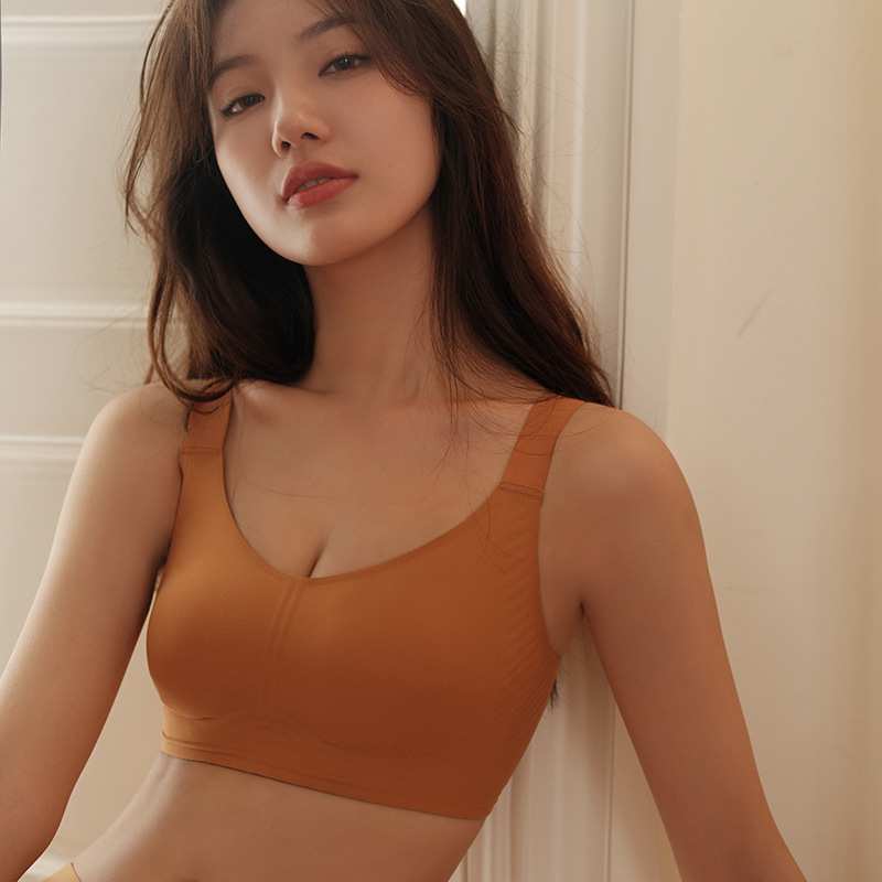 Large Breasts Show Small Under - Full Coverage Bra ulasan dan harga